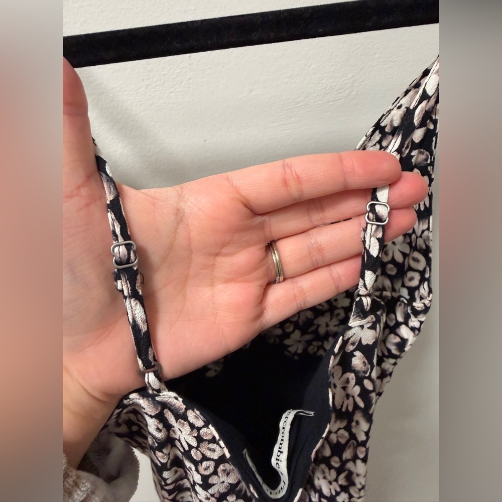 Abercrombie & Fitch Knot Front Slip Midi Dress - Picture 5 of 5